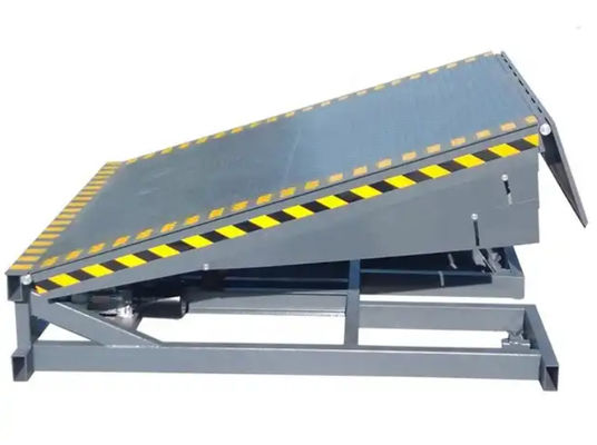Container Loading Ramp Đường cắm có thể điều chỉnh Đường cắm có thép Thợ xưởng Đường cắm tự động 25000-40000LBS Thiết kế an toàn